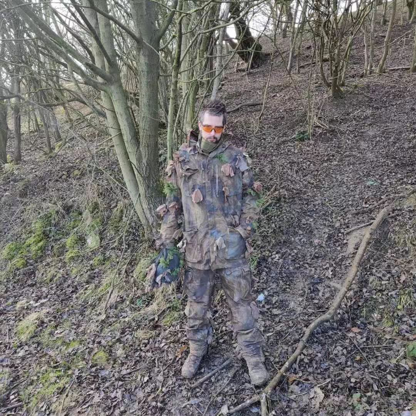 Positive and Negative space in Camouflage – Stipsniper.com